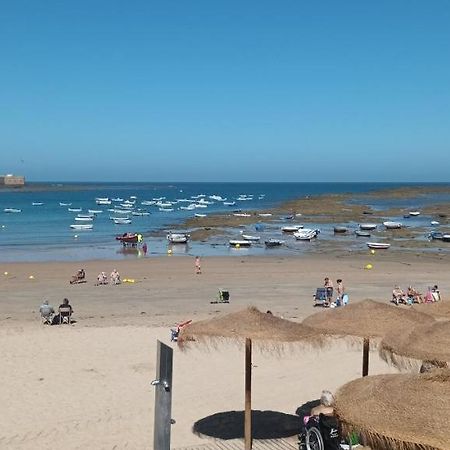 Piso Playa La Caleta Lägenhet Cádiz Exteriör bild